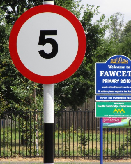 5 mph aluminium school sign post mounted